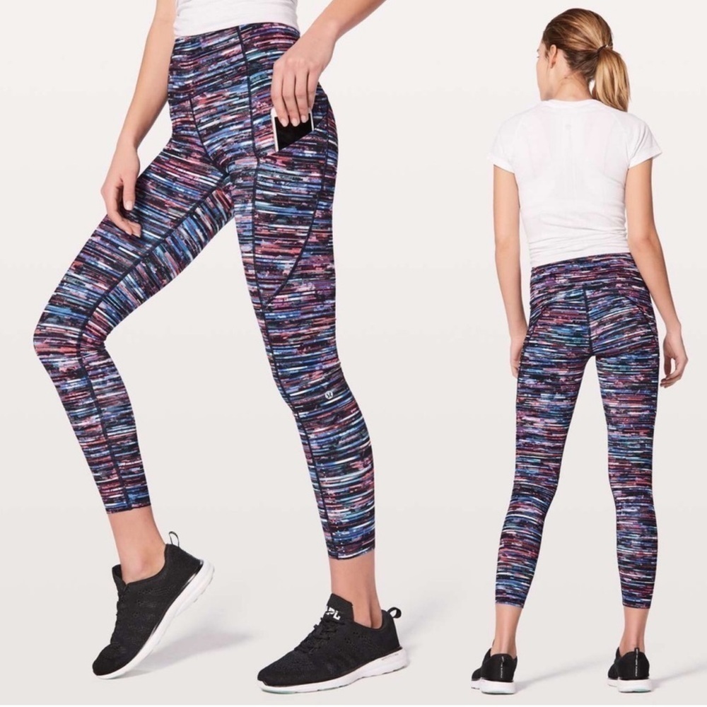 Lululemon Fast & Free 7/8 Tight II *Nulux 25" Hinshu Alpine White Multi Leggings